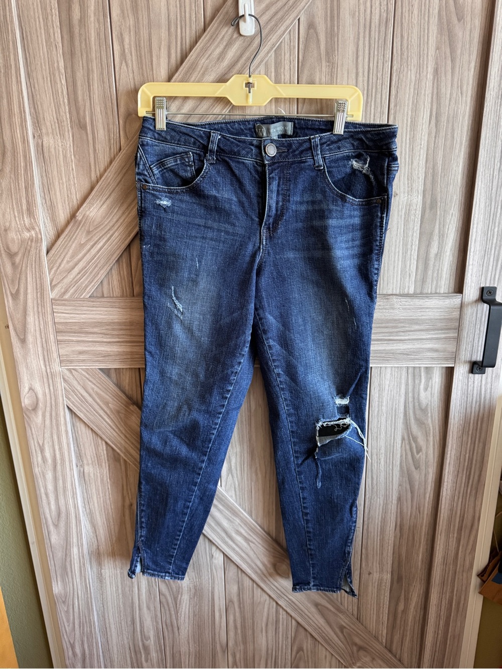 Wit & Wisdom Dark Blue Skinny Ripped Jeans
